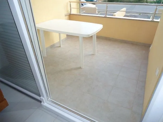 Apartment Pijaca ニン 0*,